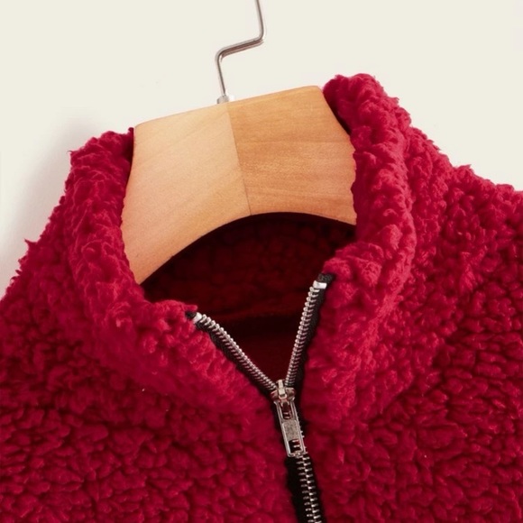 SHEIN Teddy Cropped Pullover - Picture 2 of 8